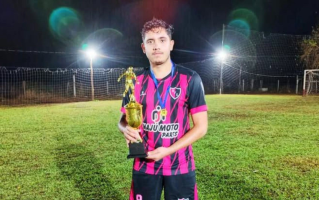 Apaixonado por pesca, moto e futebol: veja quem era motociclista que morreu após bater contra vaca em rodovia 