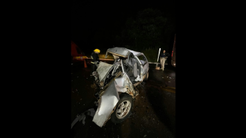 Acidente entre ônibus de turismo argentino e carro deixa um morto e 13 feridos no RS